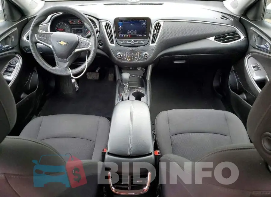 1G1ZD5ST1PF132104 Photo# 8