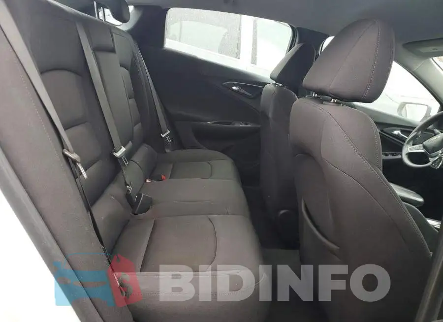 1G1ZD5ST1PF132104 Photo# 10