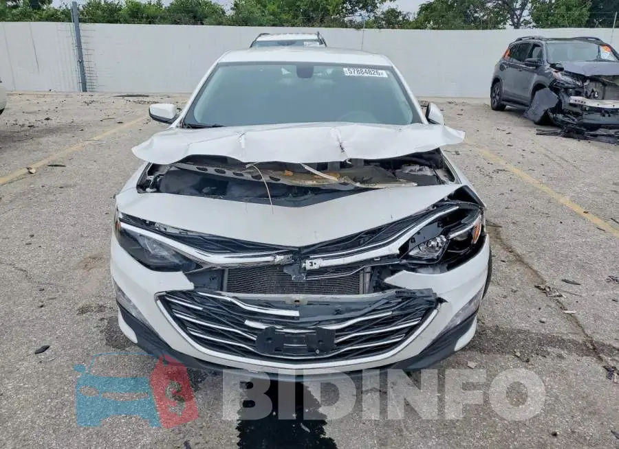 1G1ZD5ST4LF122323 Photo# 5