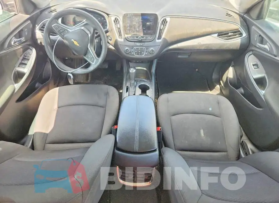 1G1ZD5ST6LF114711 Photo# 8