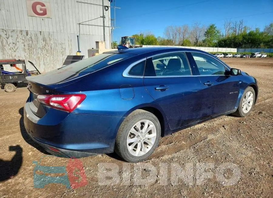 1G1ZD5ST8NF140827 Photo# 3