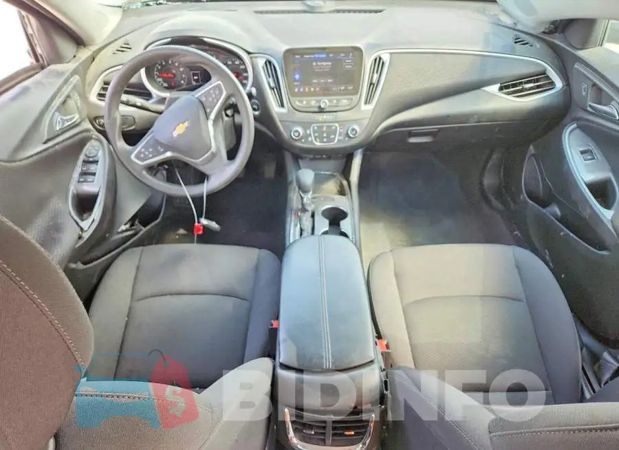 1G1ZD5ST8PF232586 Photo# 8