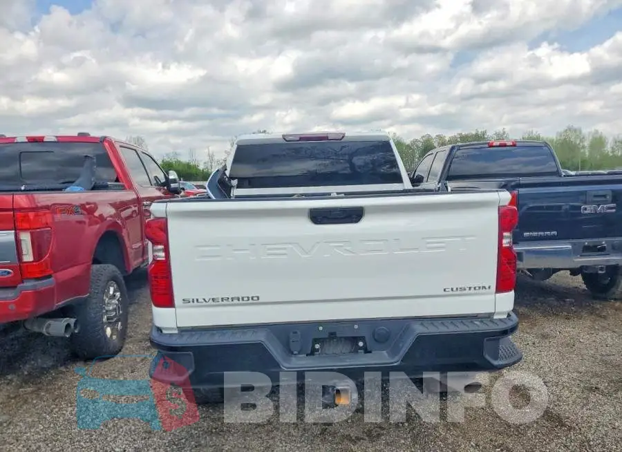 2GC4YME74R1109652 Photo# 6