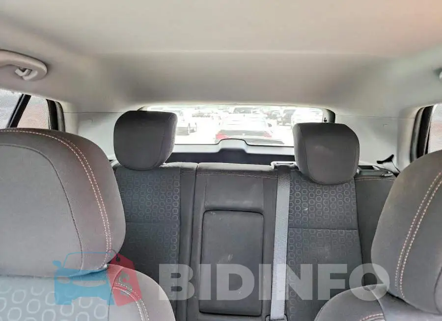 KL7CJKSM1NB548393 Photo# 10