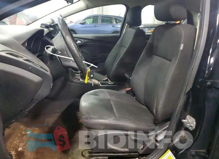 1FADP3F2XJL211297 Photo# 7