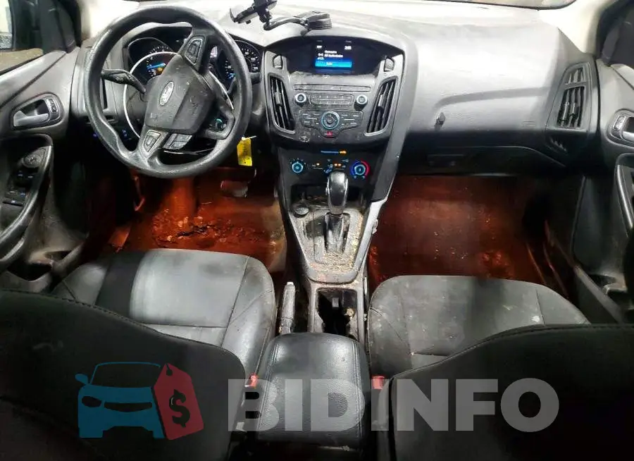 1FADP3F2XJL211297 Photo# 8