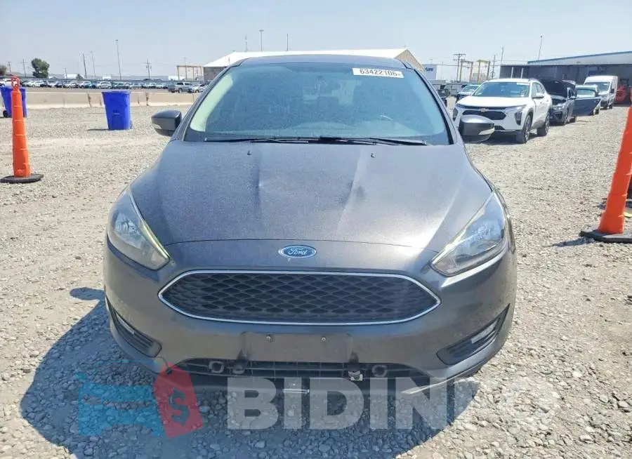 1FADP3M22JL222443 Photo# 5