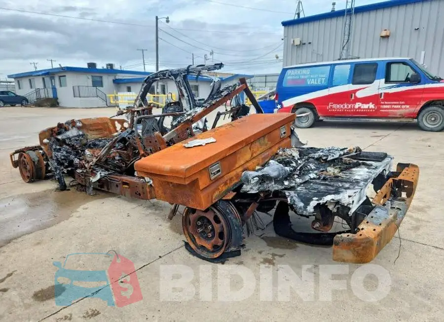 1FTEW1LP3RKF22822 Photo# 2