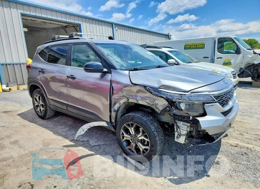 KNDERCAA3M7149939 Photo# 4