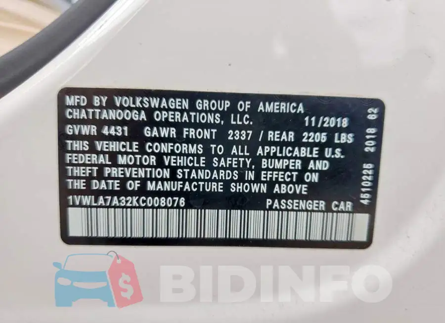 1VWLA7A32KC008076 Photo# 13