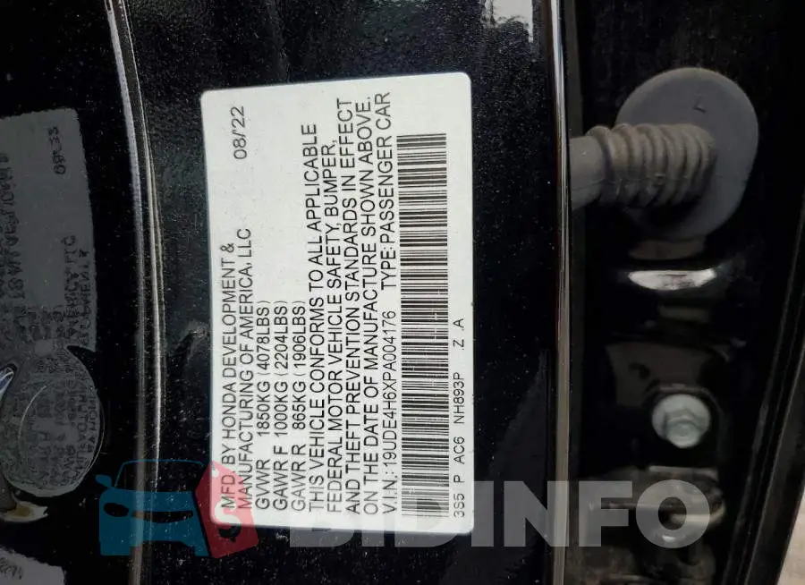 19UDE4H6XPA004176 Photo# 12