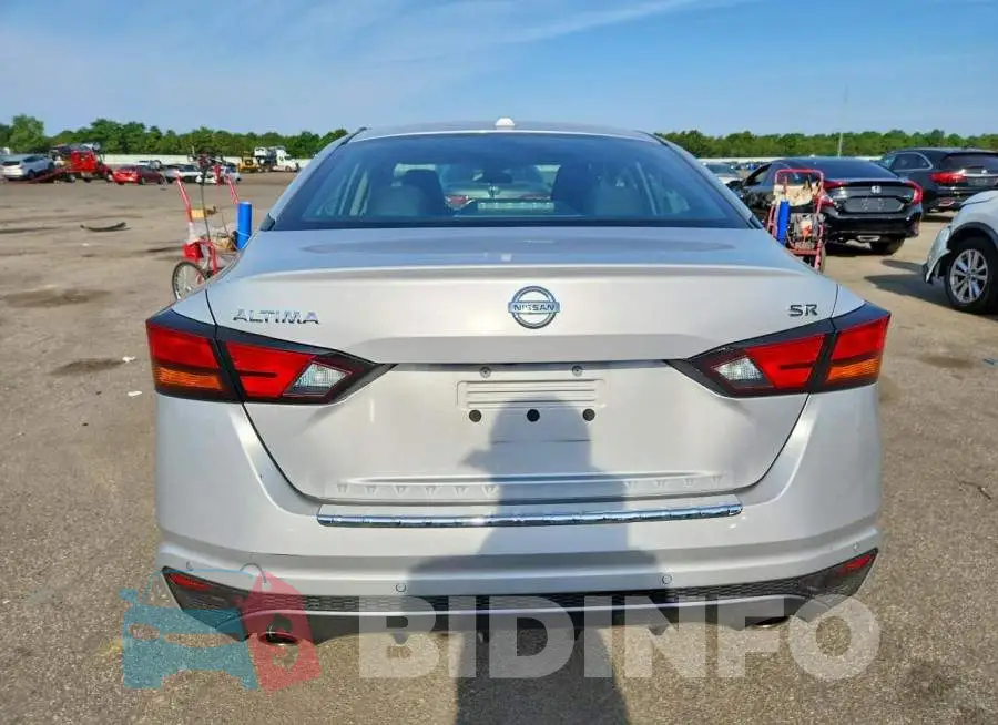 1N4BL4CV6NN319014 Photo# 6