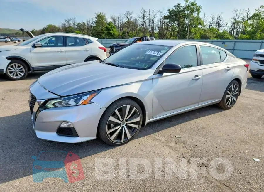 1N4BL4CV6NN319014 Photo# 1