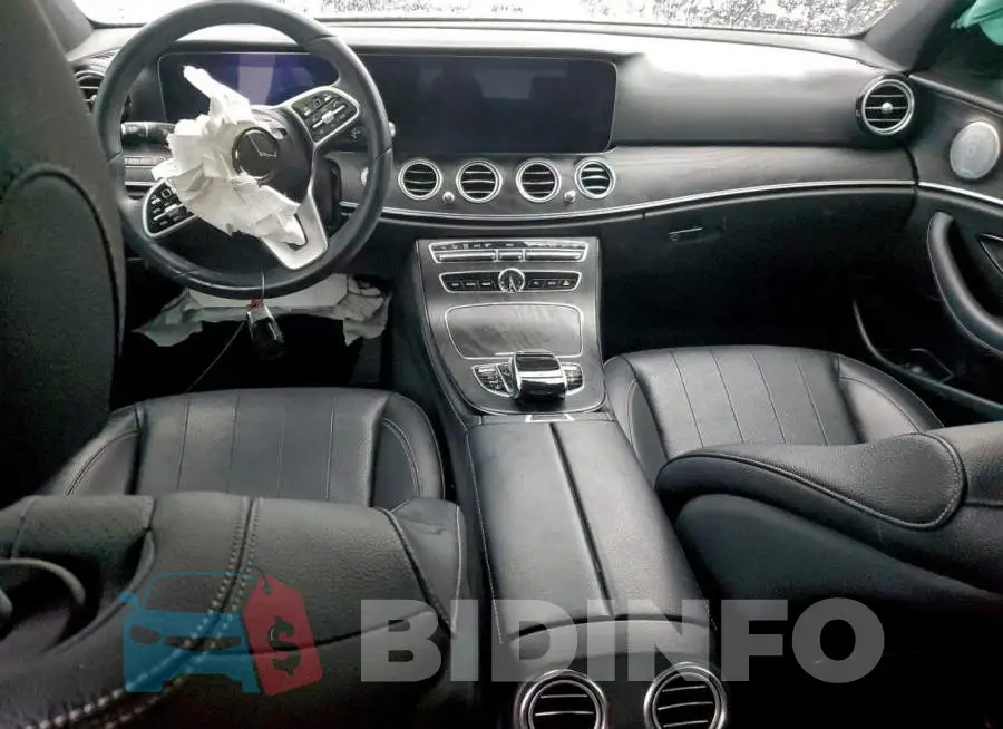 WDDZF4JB7KA521037 Photo# 8