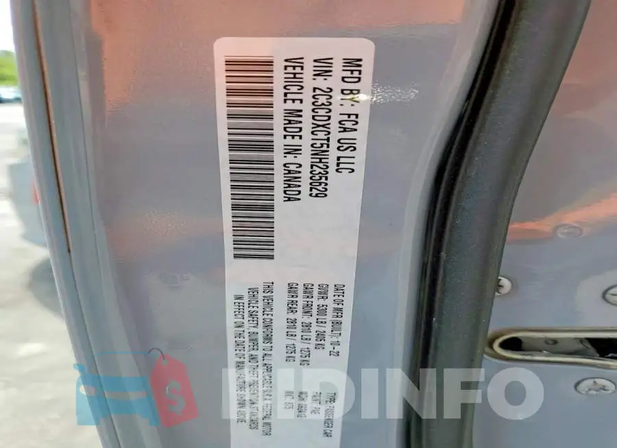 2C3CDXCT5NH235629 Photo# 13