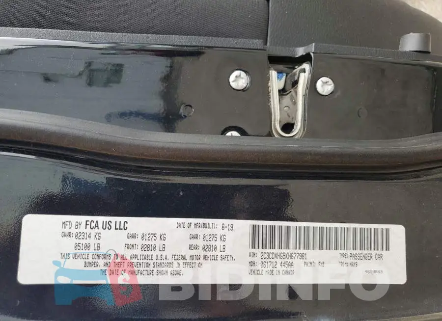 2C3CDXHG5KH677981 Photo# 13