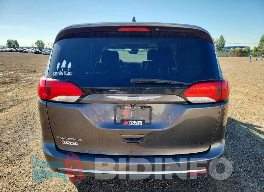 2C4RC1EG8HR591755 Photo# 6