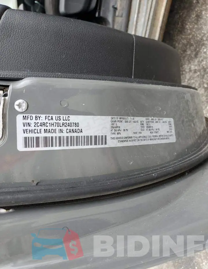 2C4RC1H70LR240780 Photo# 13
