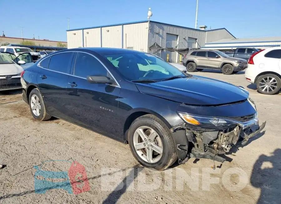 1G1ZB5ST9KF200132 Photo# 4