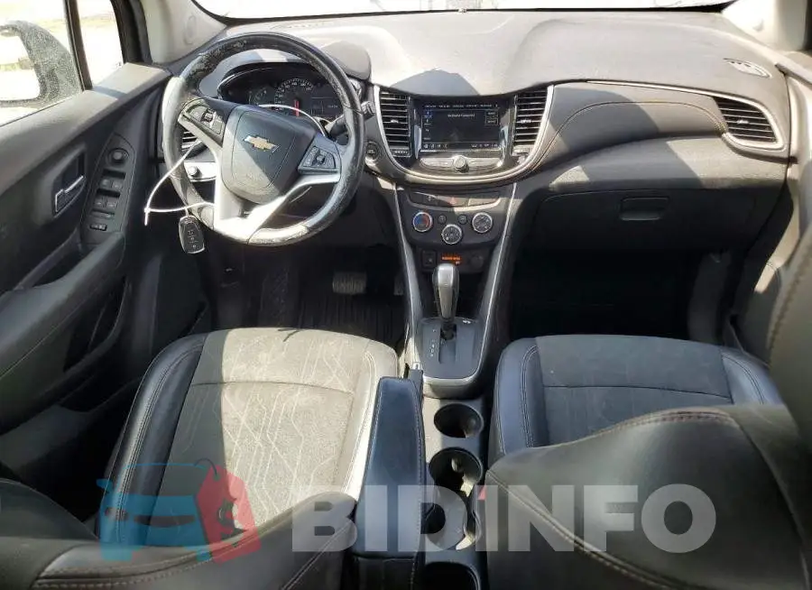 3GNCJLSB7KL184716 Photo# 8