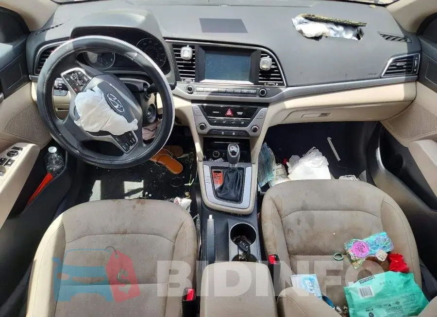 5NPD84LF3HH162477 Photo# 8