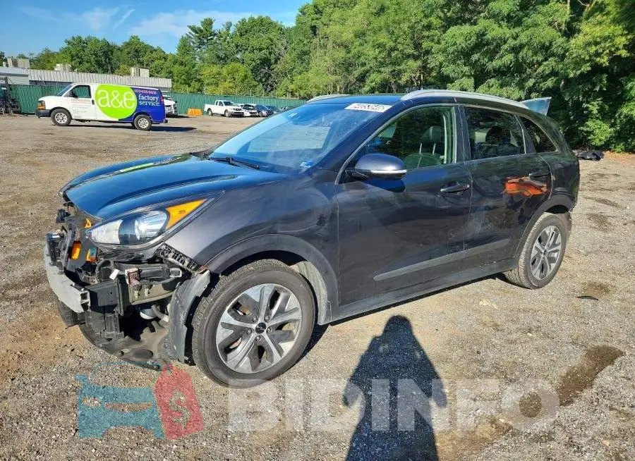KNDCC3LG6N5160327 Photo# 1