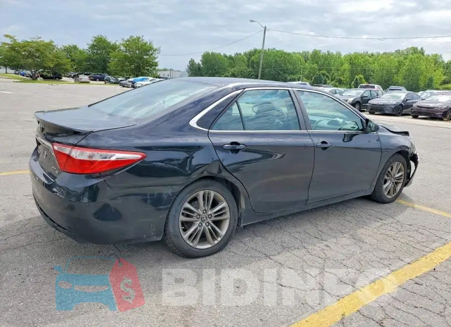 4T1BF1FKXHU736627 Photo# 3