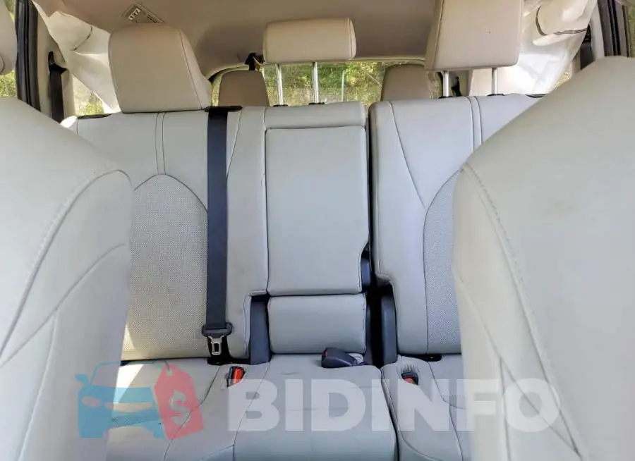 5TDAAAB57TS110786 Photo# 10