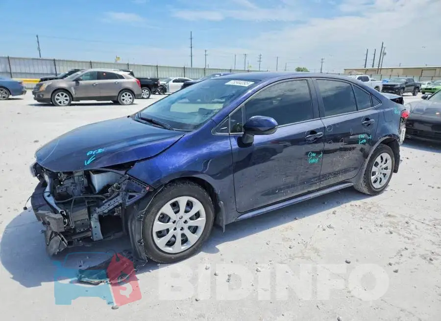 JTDBCMFE3S3086366 Photo# 1