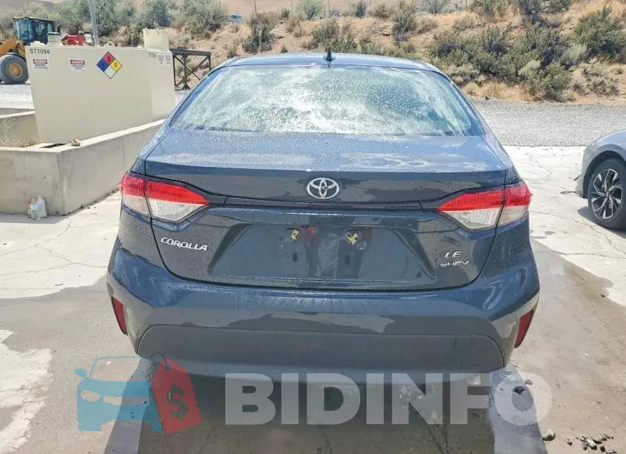 JTDBCMFE4T3132157 Photo# 6