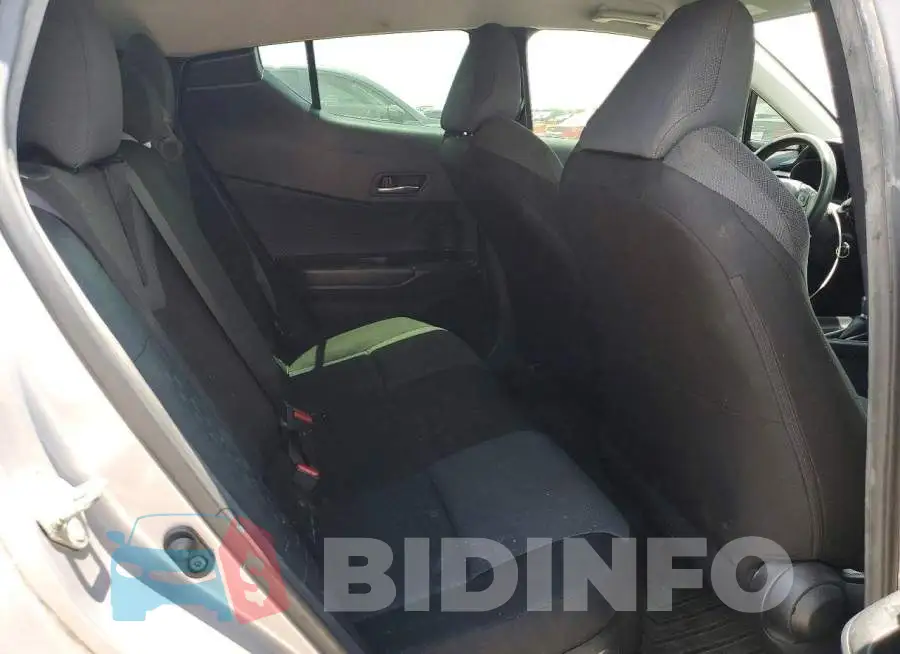JTNKHMBX5L1077444 Photo# 10