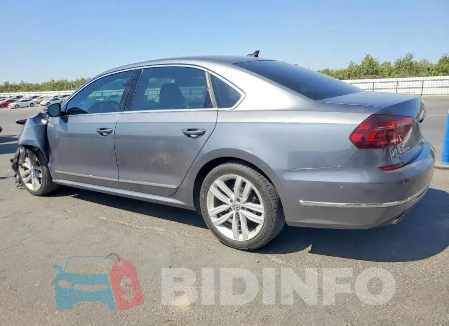 1VWCA7A31JC040841 Photo# 2