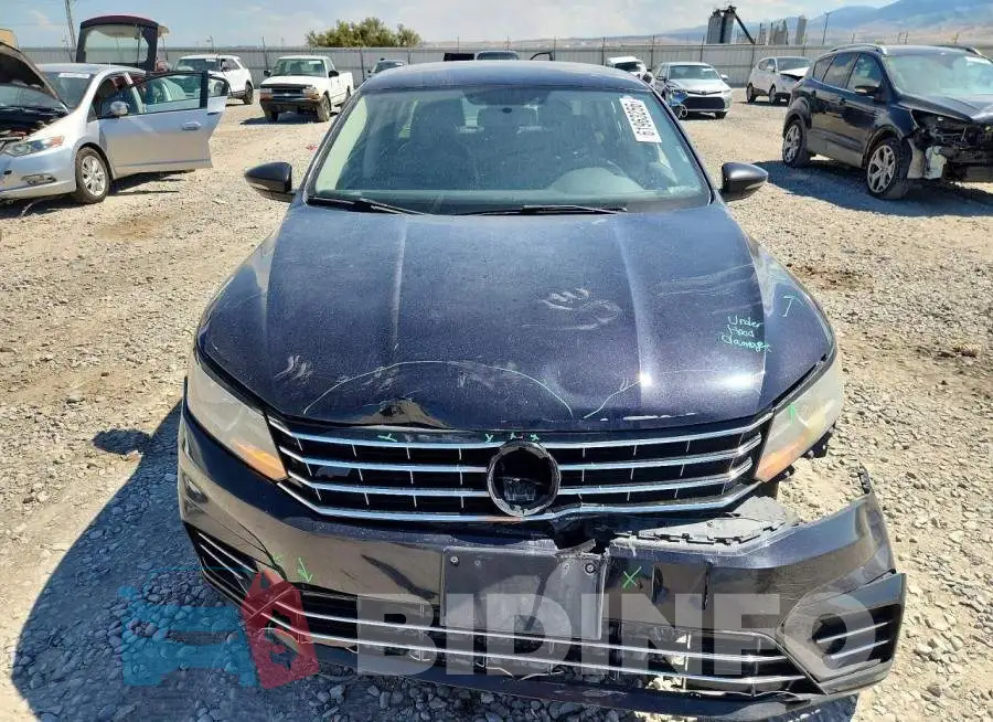 1VWDT7A36HC032338 Photo# 5