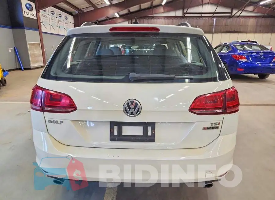 3VW017AU9HM520159 Photo# 6