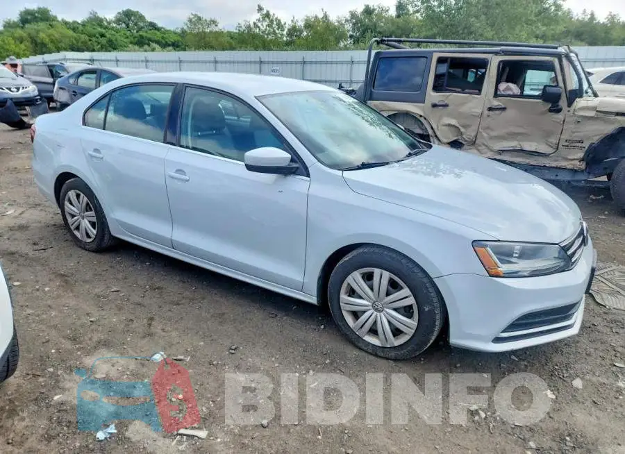 3VW167AJ3HM346584 Photo# 4