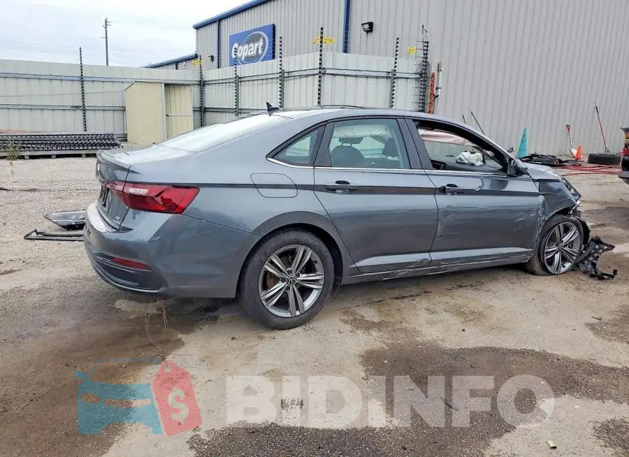 3VW7M7BU5RM026547 Photo# 3