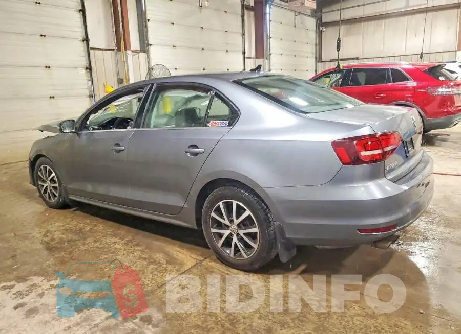 3VWB67AJ4HM222019 Photo# 2