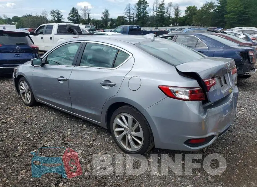 19UDE2F39JA005243 Photo# 2