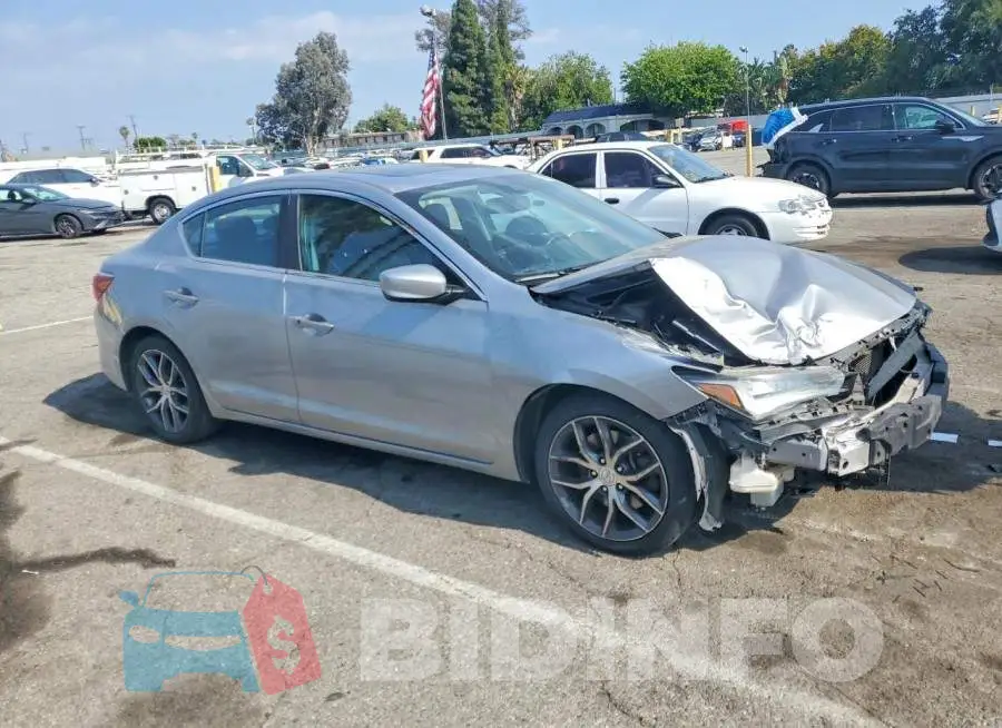 19UDE2F70KA001148 Photo# 4