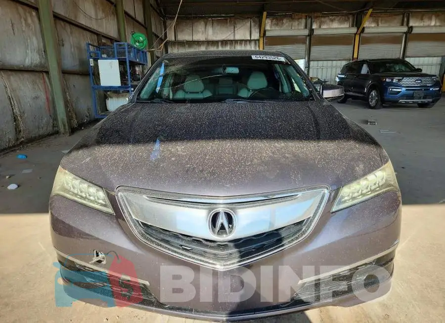 19UUB1F31HA010868 Photo# 5