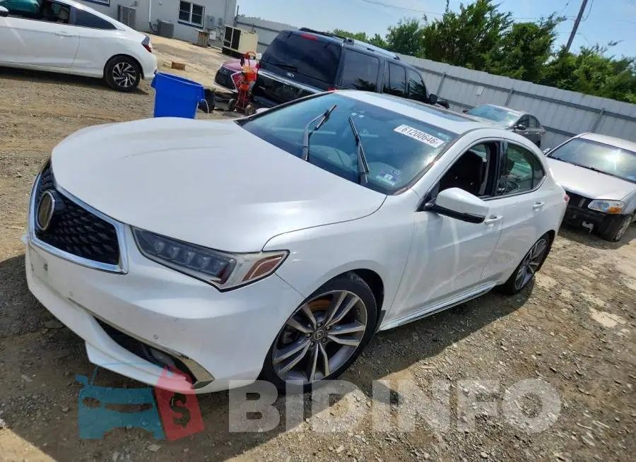 19UUB2F88KA002744 Photo# 1