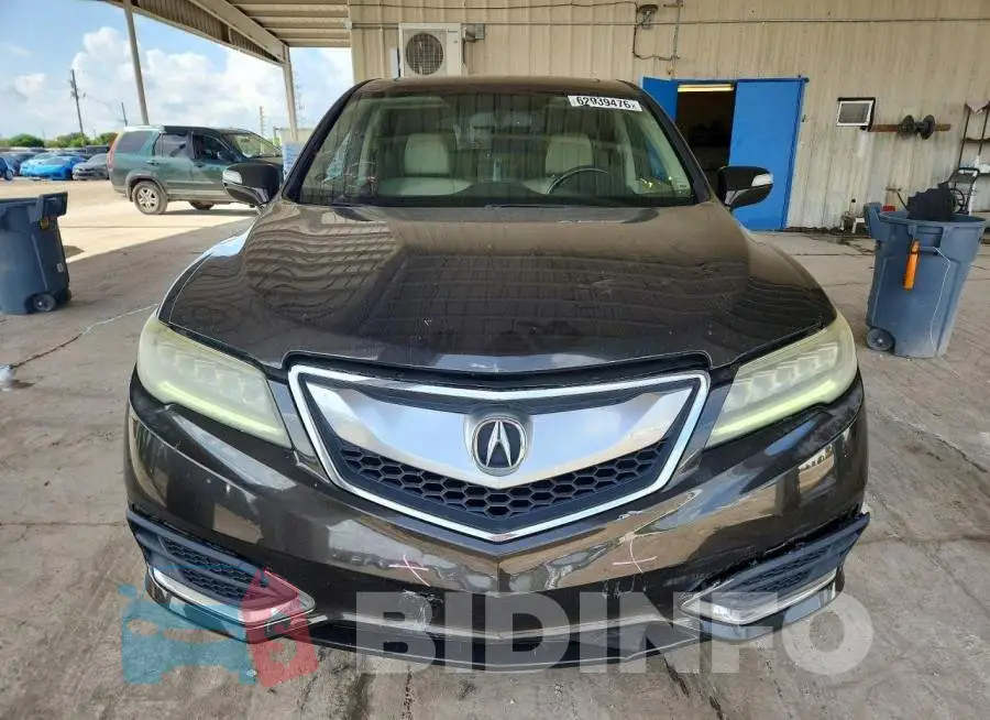 5J8TB3H38HL005207 Photo# 5