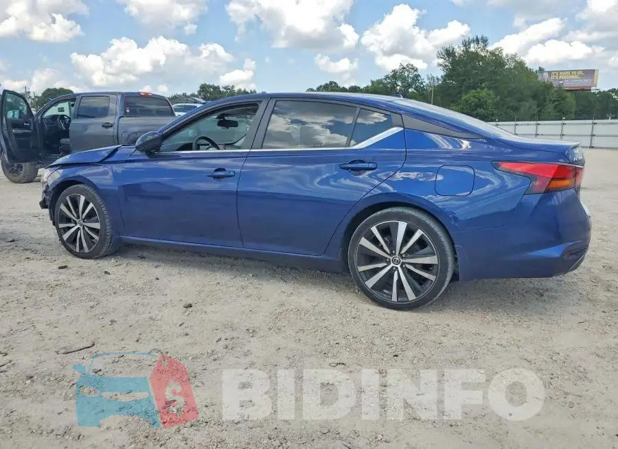 1N4BL4CV1MN382133 Photo# 2