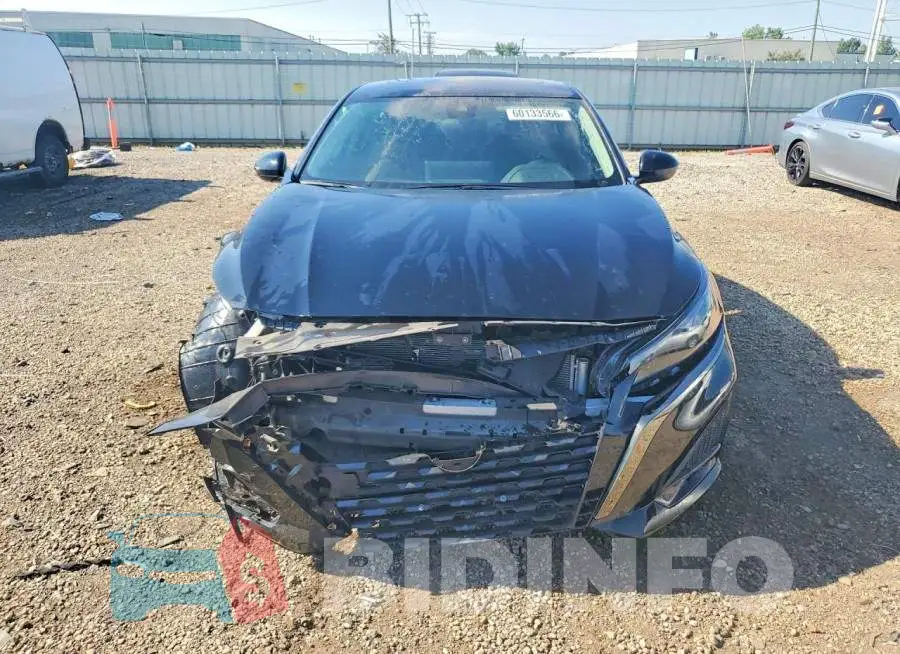 1N4BL4CV4PN326952 Photo# 5