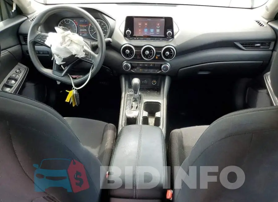 3N1AB8BV2RY268091 Photo# 8