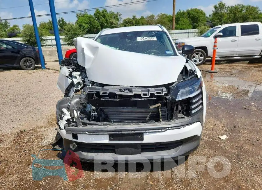 3N8AP6CB5TL374115 Photo# 5