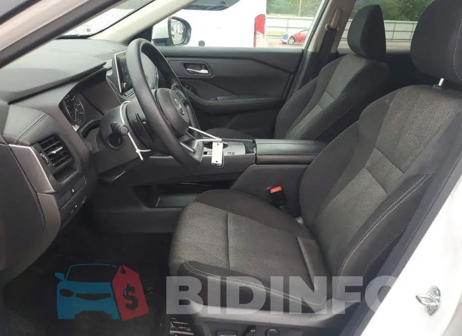 5N1BT3BA4RC682704 Photo# 7