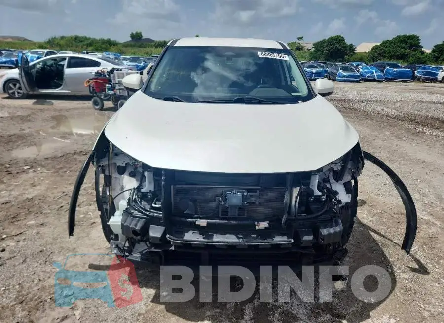 JN8BT3BA4PW414434 Photo# 5