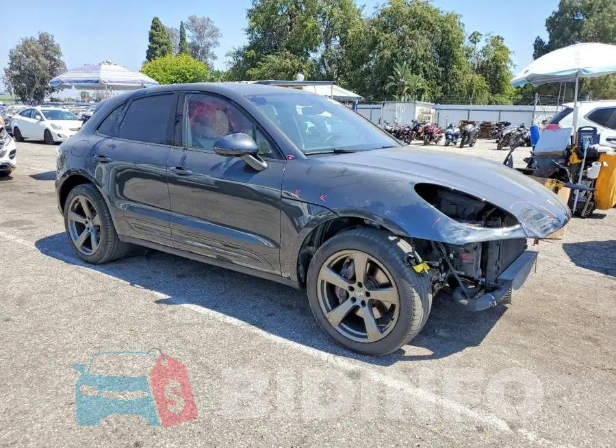 WP1AA2A57PLB16763 Photo# 4
