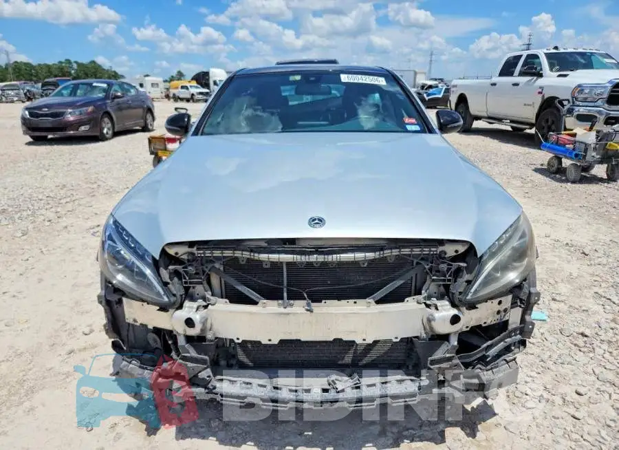 55SWF4JB4JU270883 Photo# 5